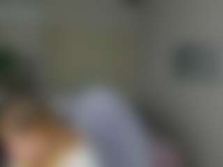 Live cam show with Stefaniasweet - Teasing on CamwithHer