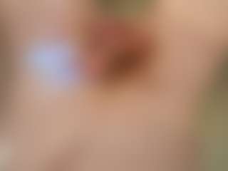 thumbtac's Live Sex Cam Show
