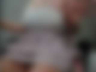 Live cam show with Alicee-Suun - Twerking on Dolls Live