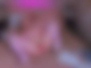 Live cam show with AshleyBurke - Blonde Hair on xfollow cams