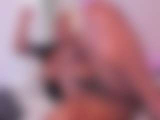 Live cam show with AvaJamess - Fingering MILF on xxxlivecams.org