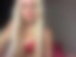 blondebunny999's Live Sex Cam Show