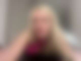 blondebunny999's Live Sex Cam Show