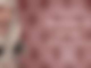 Linnet Go's Live Sex Cam Show