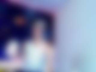 Live cam show with LuxeCouple - Smoking on AdultVida.com