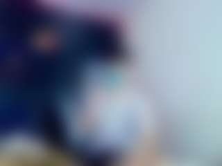 Live cam show with LuxeCouple - White on AdultVida.com | colombia