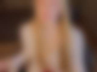 Live cam show with Sweeet-Angelll - Petite on Camiplay Live
