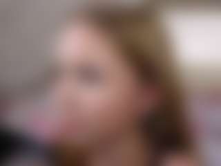 Live cam show with Adelle-lee - Cute on Dolls Live