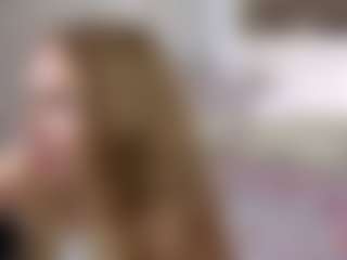 Live cam show with Adelle-lee - Bikini on slutload