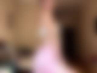 AlisiaRoutzens Live-Sex-Cam-Show
