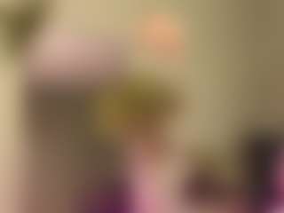 Live cam show with Amelia-Bliss - Erotic Dance on slutload