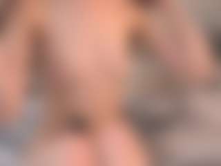 Live cam show with Fiilmee - College Brown Hair on TeamSkeetLive