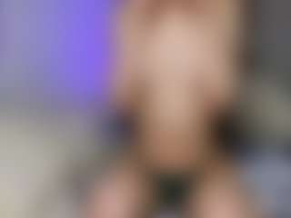 Live cam show with Fiilmee - Camel Toe on CSO-WL