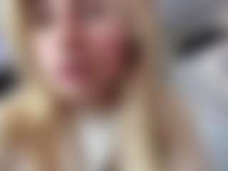 FreddaChase's Live Sex Cam Show
