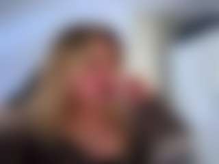 FreddaChase's Live Sex Cam Show