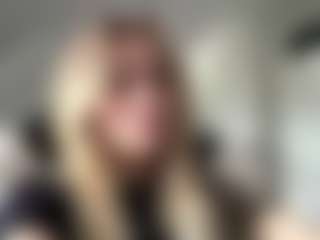 Live cam show with FreddaChase - Blonde Hair College on Dolls Live