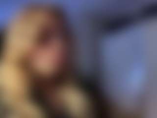 FreddaChase's Live Sex Cam Show