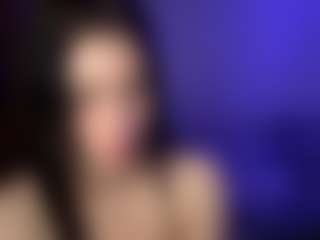 Live cam show with GermaineTatsch - Green Eyes on Camiplay Live