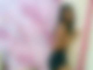 Live cam show with IndianSilkySpice - Small Tits Mature on livesuperchat.net