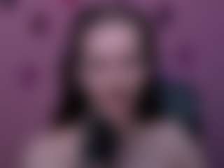 Live cam show with lucy-kitty - Sweety on SquirtSoMuch