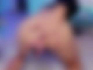 Live cam show with Mayfoxx06 - Young Adult on Camming Site