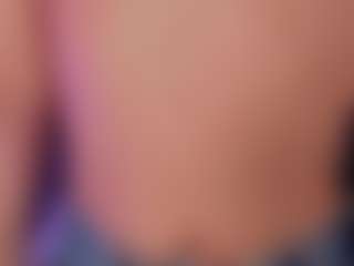 Mialarouse's Live Sex Cam Show