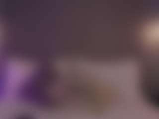 Live cam show with Mialarouse - Petite on slutload
