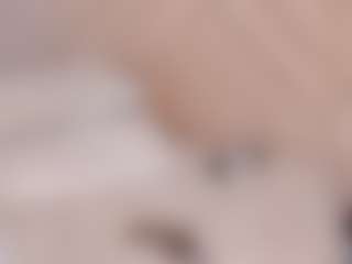 Mia Thompson's Live Sex Cam Show