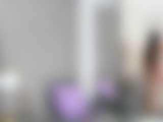Live cam show with Mia Thompson - Red Hair Young Adult on Camsoda