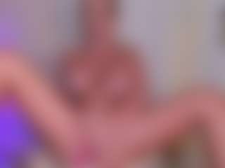 Live cam show with milagoddesss - Blonde Hair on Camsoda