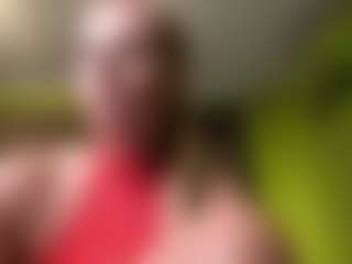 Live cam show with Overshine - Middle Aged on justonemore.cc