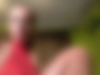 Live cam show with Overshine - Blonde Hair Middle Aged on sexylivex.com