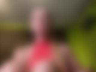 Live cam show with Overshine - Mature on chickslive.net