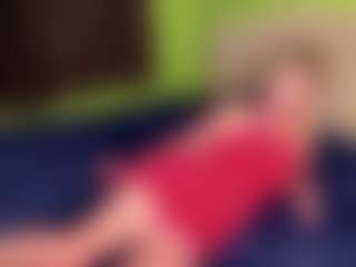 Live cam show with Overshine - Blonde Hair MILF on xxxlivecams.org
