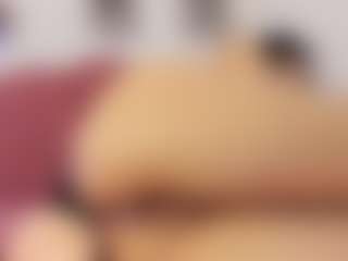 Live cam show with Sophi Bunny - Average on Camsoda