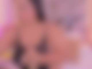 Live cam show with Violet-Lover - Flashing on Soda Cam