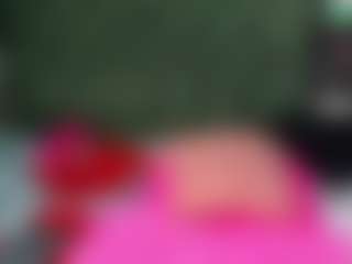 ZaraLuux's Live Sex Cam Show