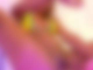 Live cam show with Zendayaa - Sexy on xplaylive.com