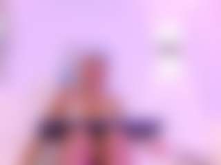Zendayaa's Live Sex Cam Show