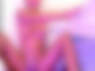 Live cam show with Zendayaa - Ebony Petite on liverealitysex.com