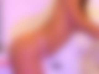 Live cam show with Zendayaa - Thin on Camsoda