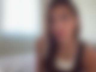 Marnera's Live Sex Cam Show