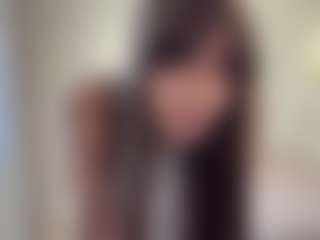 Live cam show with Marnera - Shake on crypto-cams