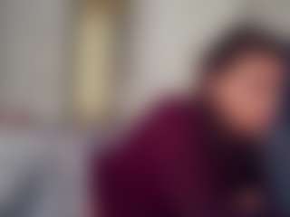 Live cam show with Marnera - Flirty on dropp.cam