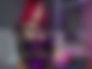 Live cam show with REDS-VELVET - Nipple Piercings on Lustler