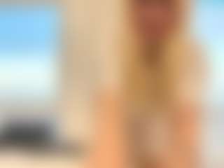 Live cam show with SavannaScallion - Blonde Hair on SpankPalCams