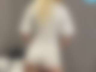 Live cam show with SavannaScallion - Nipple Piercings on CamwithHer