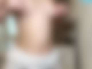 Live cam show with SavannaScallion - Green Eyes on Strip Flash - Live Sex Shows