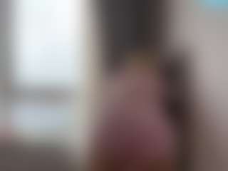 Live cam show with SavannaScallion - Thick on Gym Cam Girls