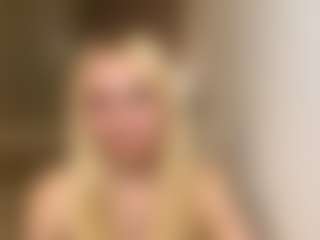 Live cam show with SavannaScallion - Green Eyes on sexytreat.net